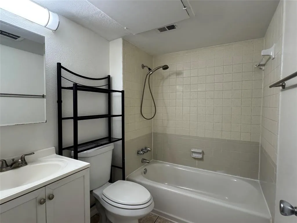 12810 Midway Road, #1043