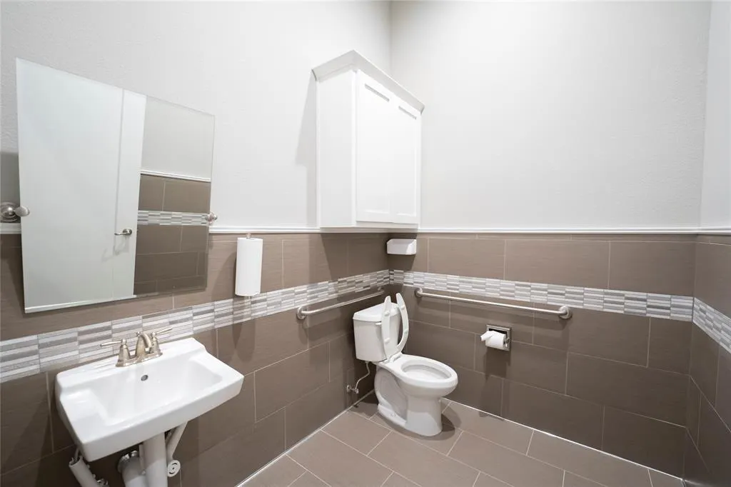 1400 Coit Road, #1204