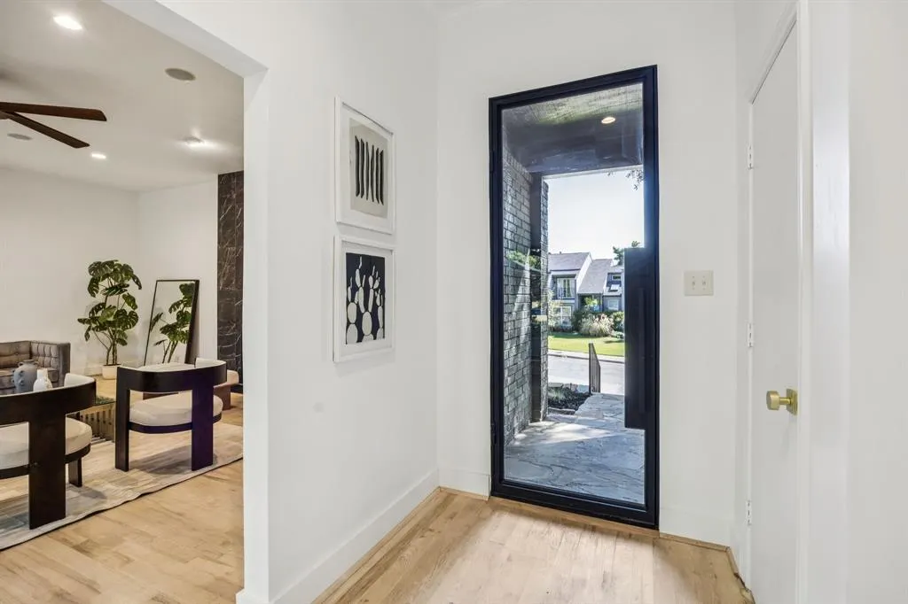 9415 Hill View Drive