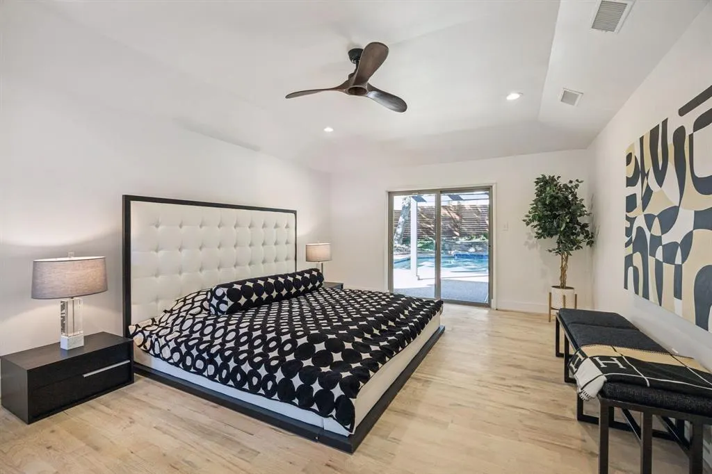 9415 Hill View Drive