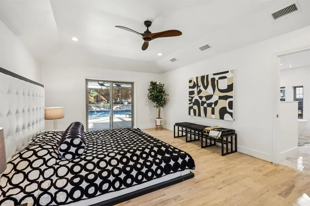 9415 Hill View Drive