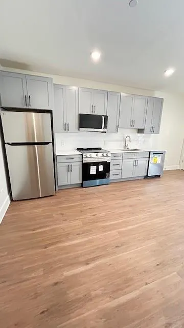 5317 Reiger Avenue, #203