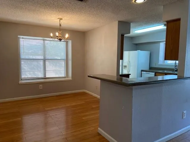 7808 Slater Trail