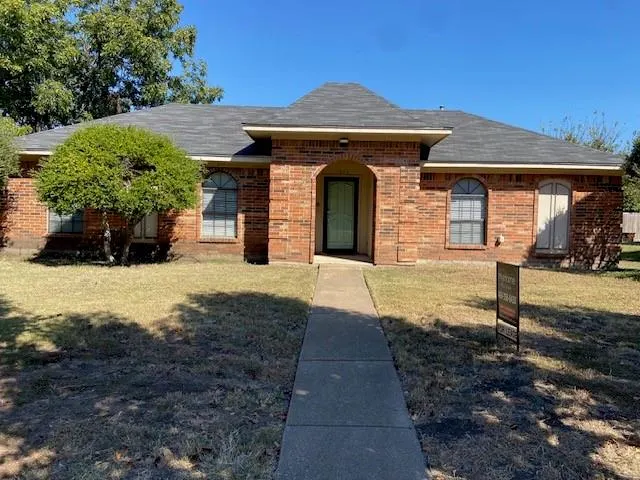 7808 Slater Trail