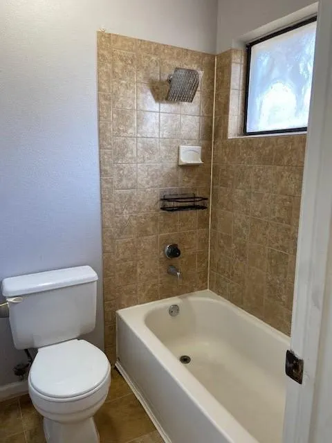 7808 Slater Trail