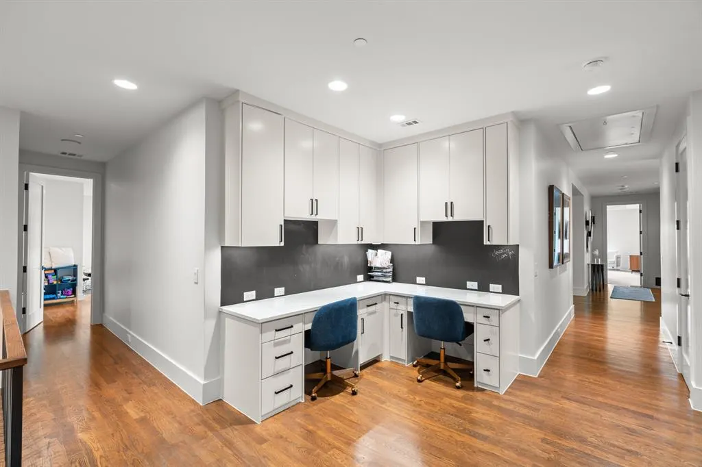 3232 Tuscan Oaks Drive