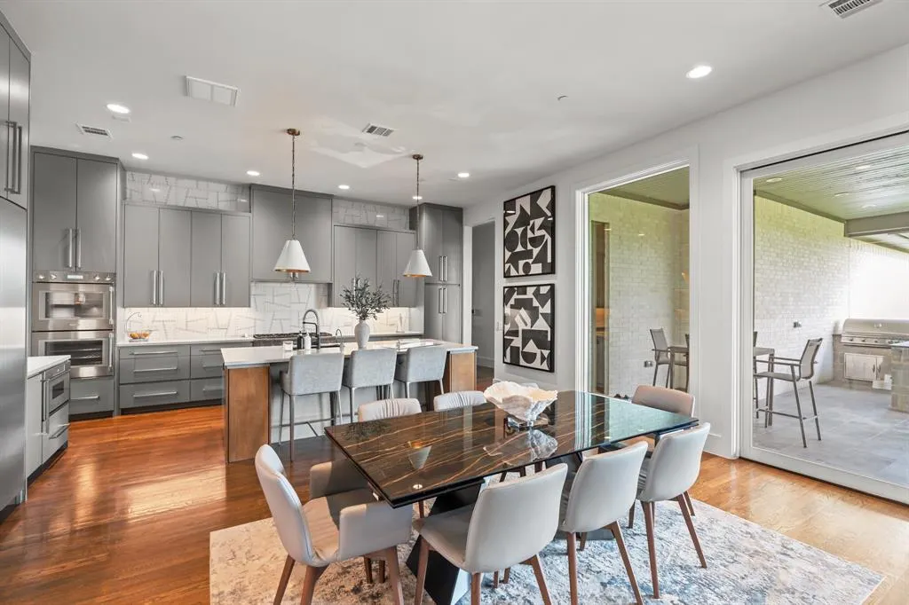 3232 Tuscan Oaks Drive