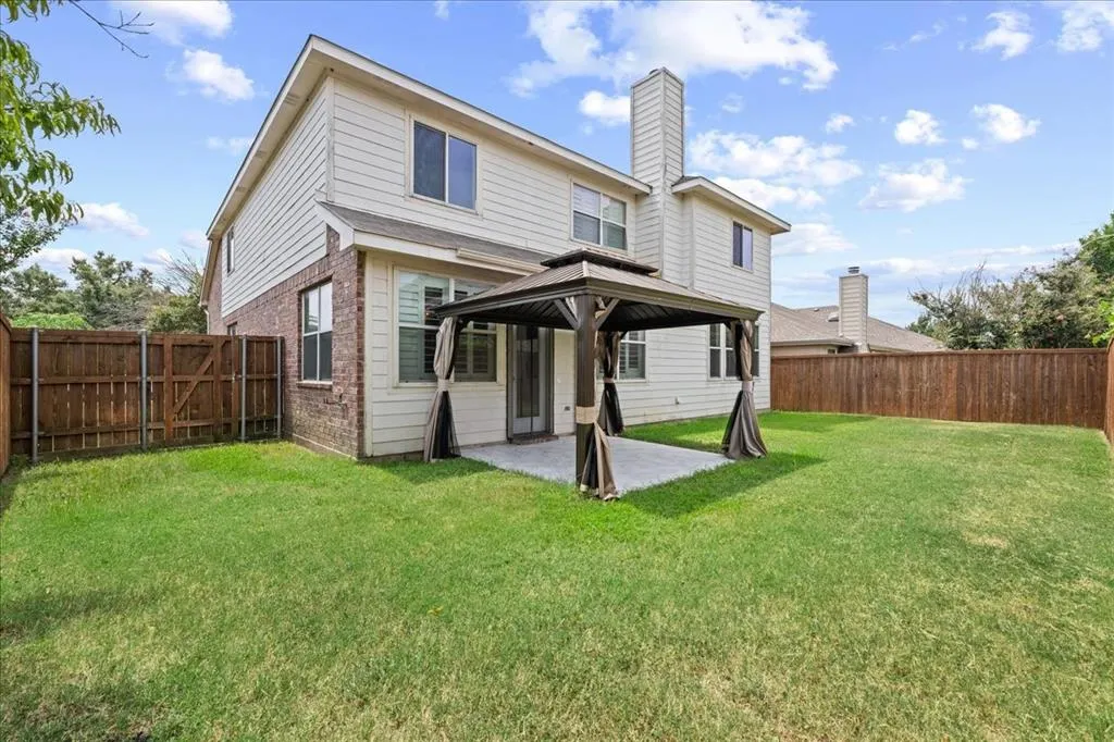 1223 Mallard Creek