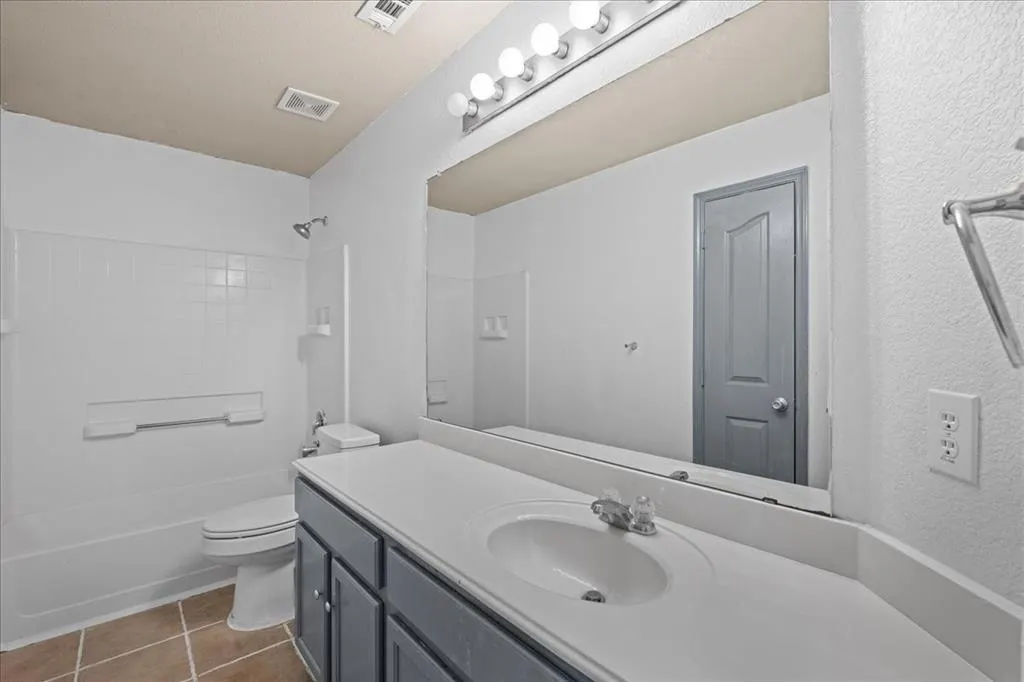 1223 Mallard Creek