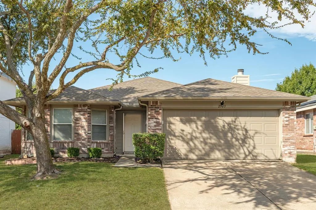 2503 Buckskin Drive