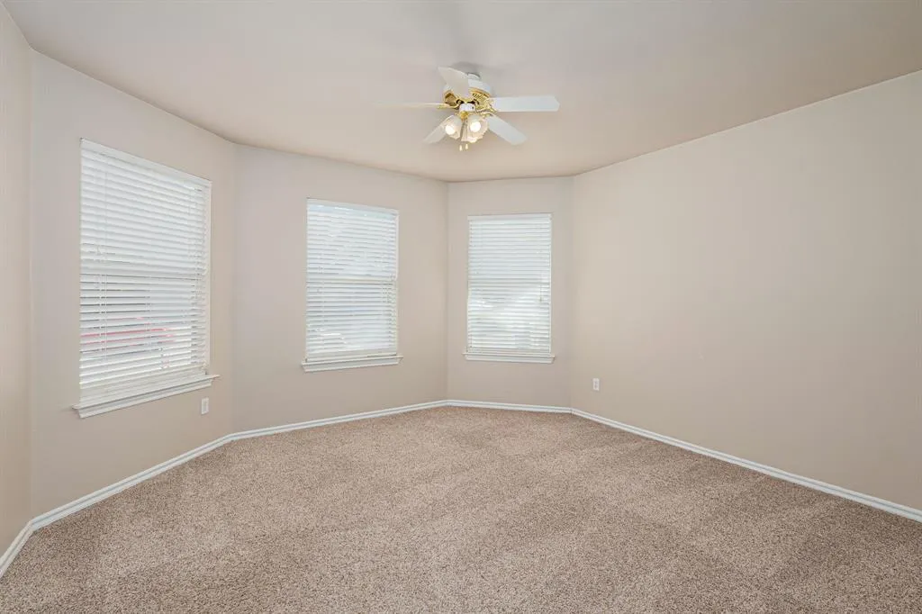 2503 Buckskin Drive