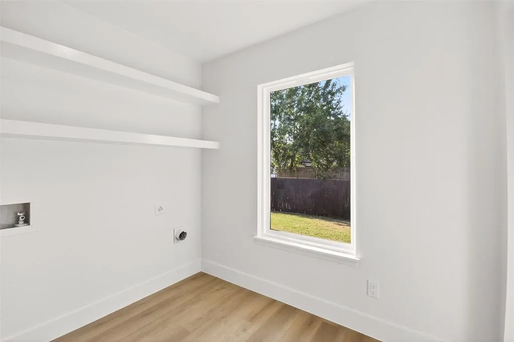 4423 Seville Lane