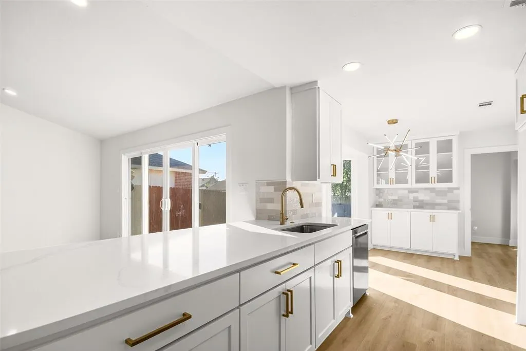 4423 Seville Lane