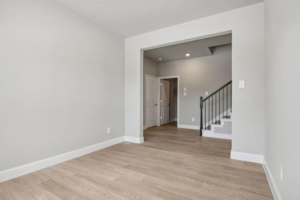 510 Midnight Oak Drive