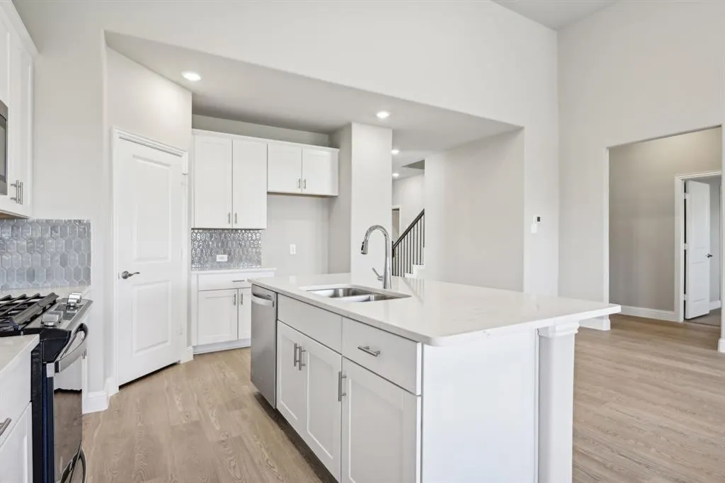 510 Midnight Oak Drive