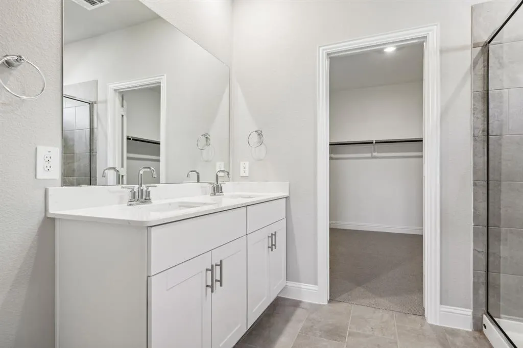 510 Midnight Oak Drive