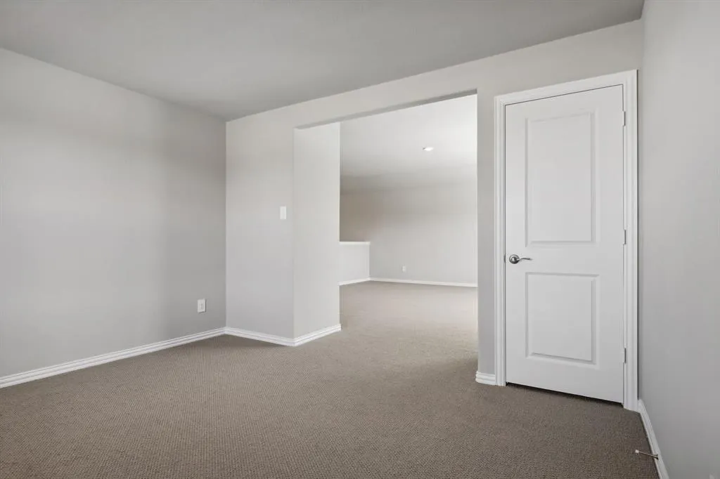 510 Midnight Oak Drive