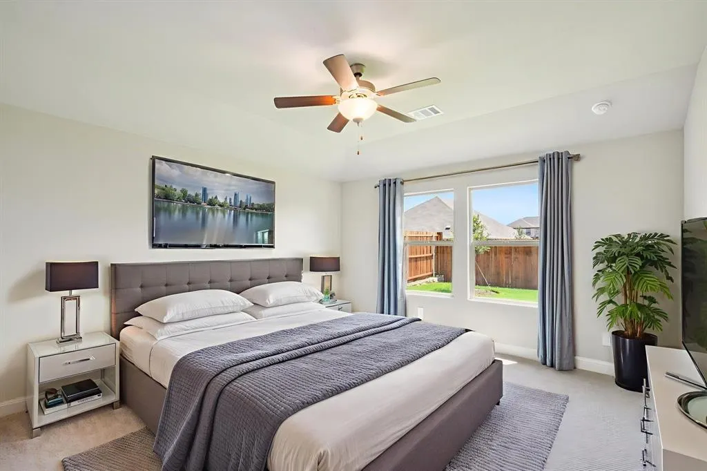 508 Midnight Oak Drive