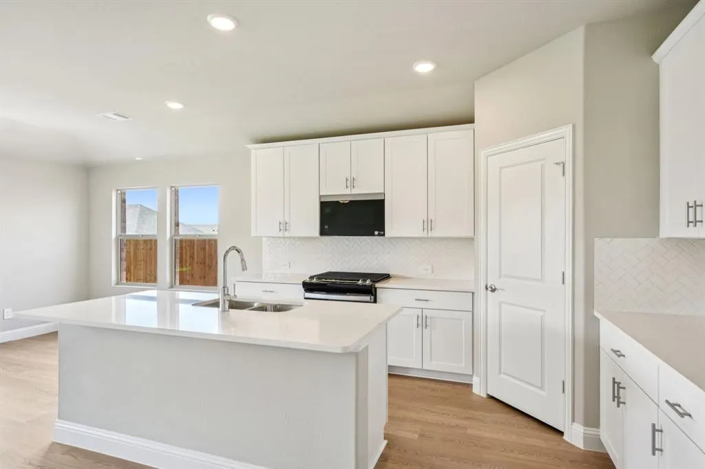 508 Midnight Oak Drive