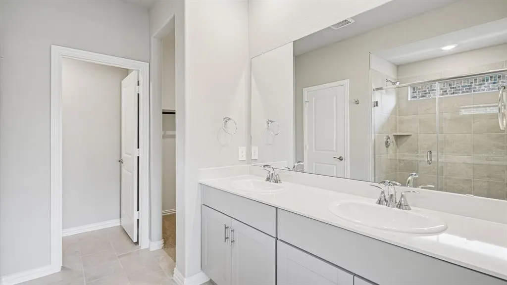 506 Midnight Oak Drive