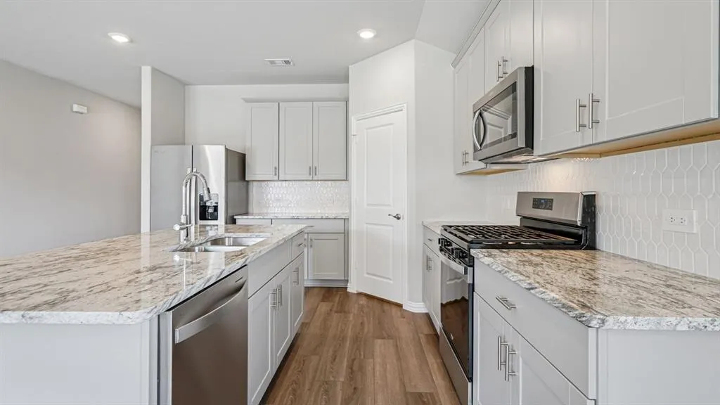 506 Midnight Oak Drive