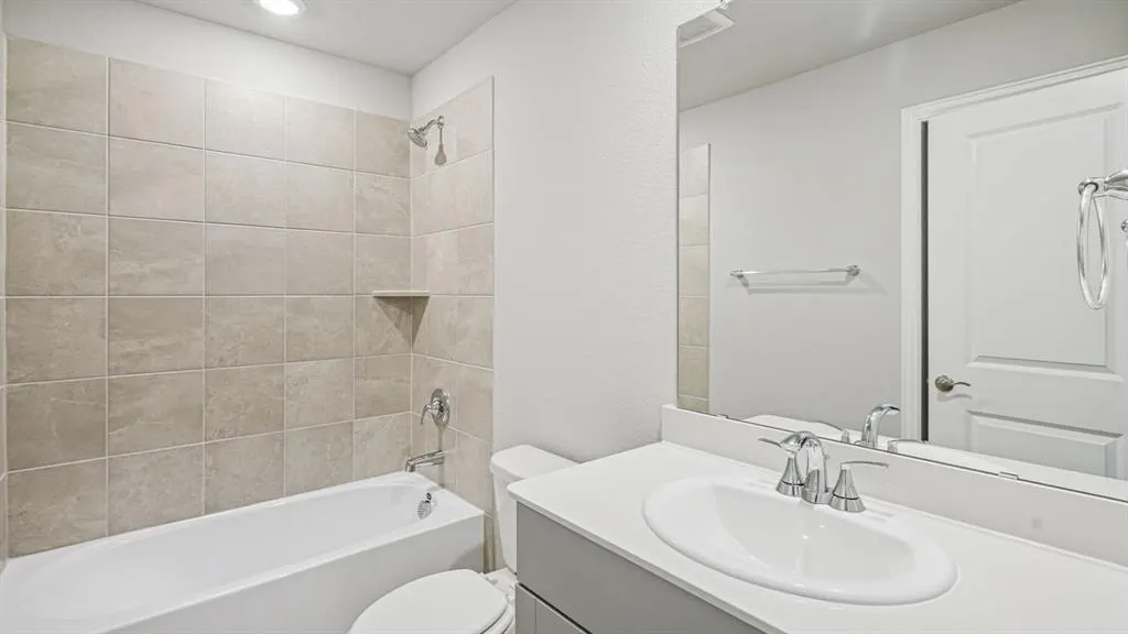 506 Midnight Oak Drive