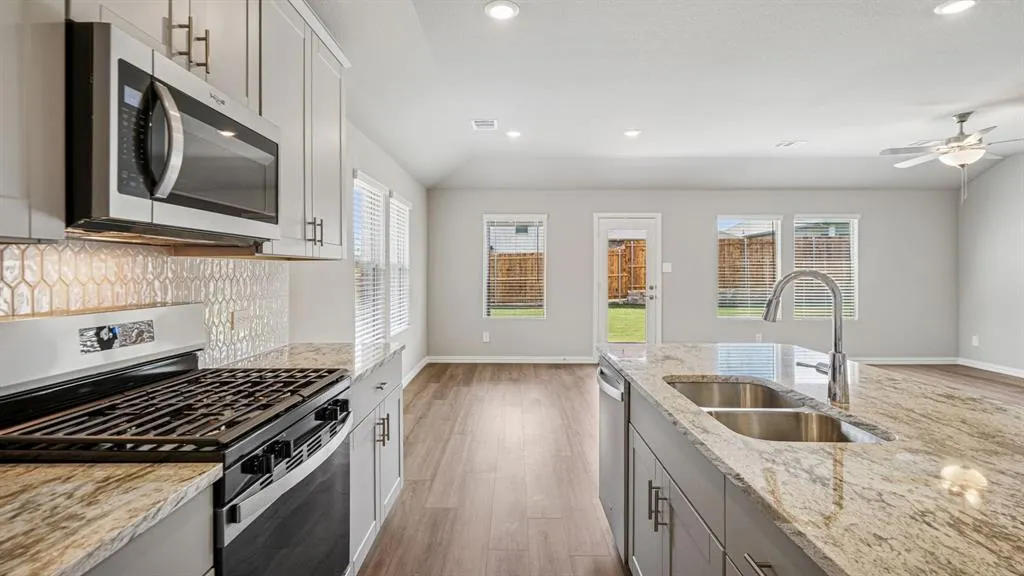 506 Midnight Oak Drive