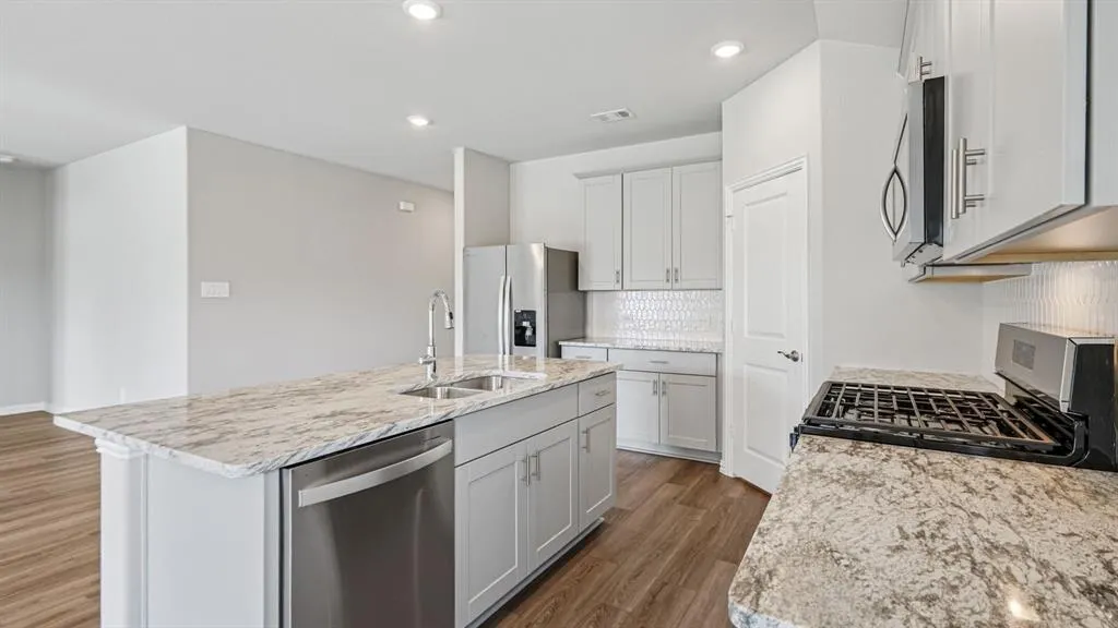 506 Midnight Oak Drive