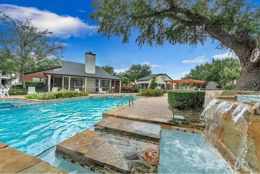 11050 Woodmeadow Parkway, #622