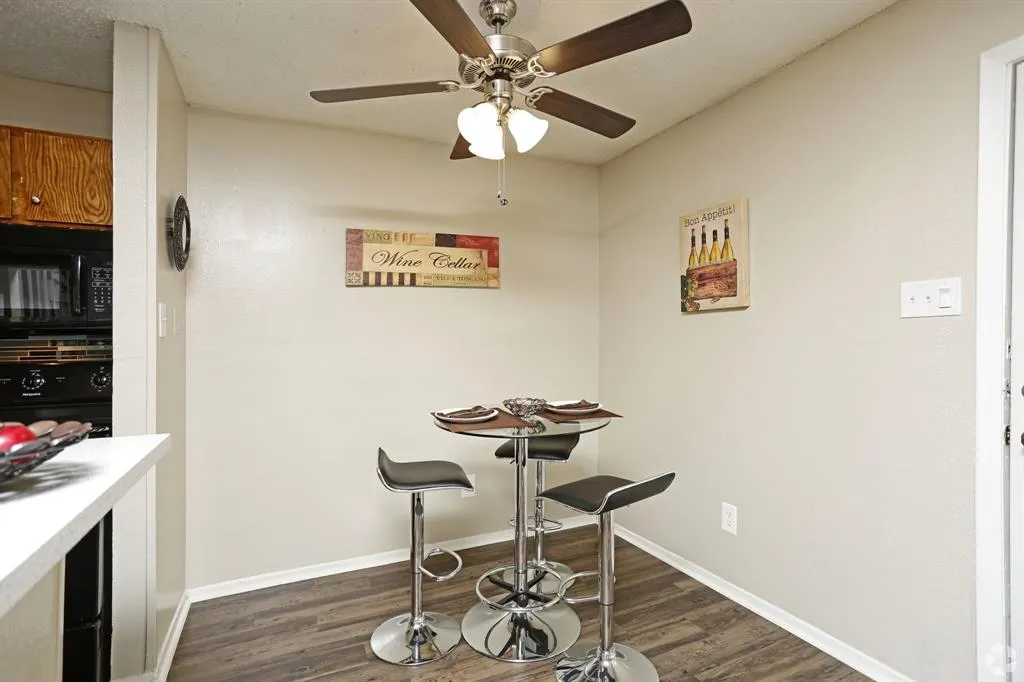 11050 Woodmeadow Parkway, #622