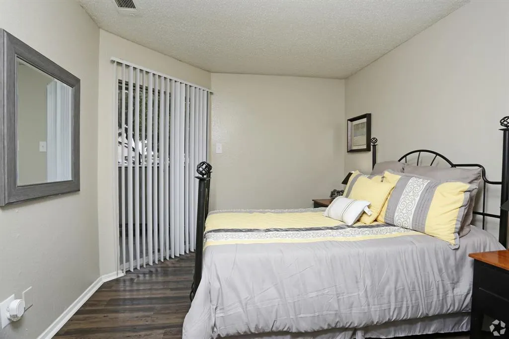 11050 Woodmeadow Parkway, #622