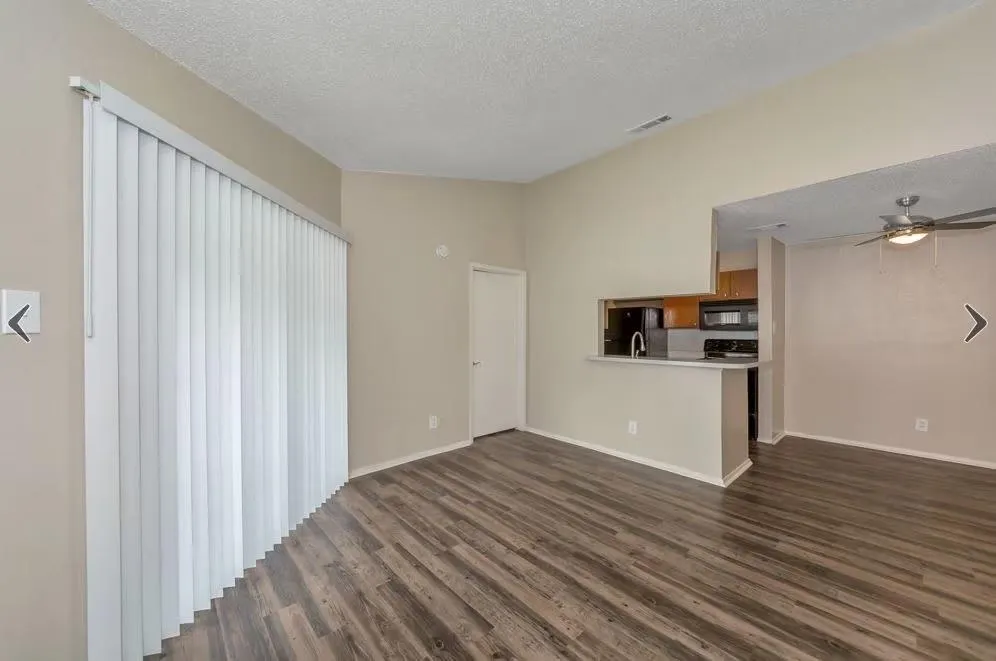 11050 Woodmeadow Parkway, #622