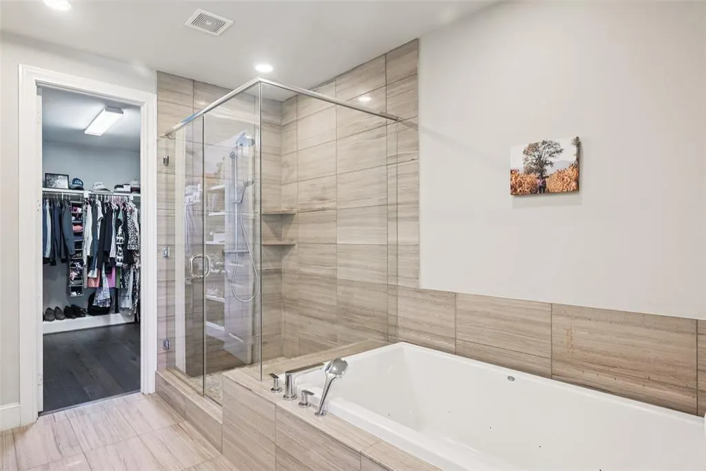 2815 Lynlock Court
