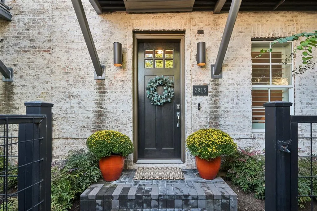 2815 Lynlock Court