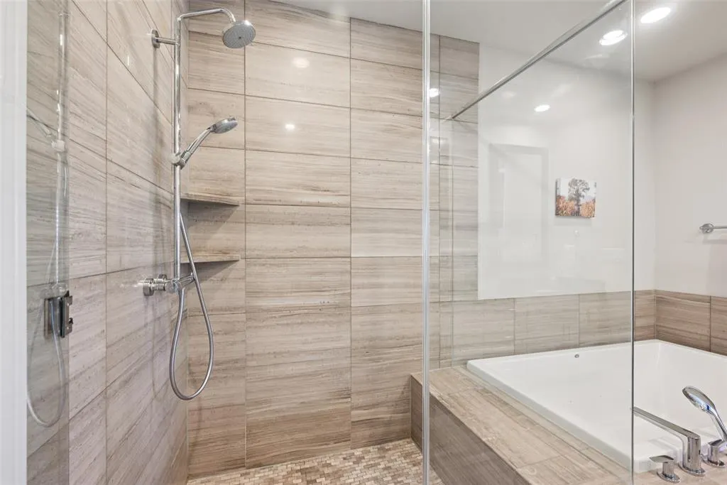 2815 Lynlock Court