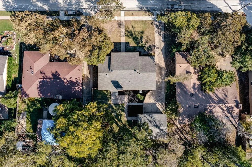 1807 N Waterview Drive