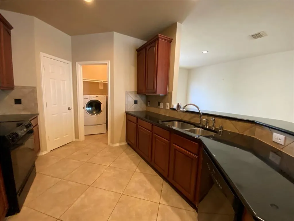 7416 Coronado Avenue, #10