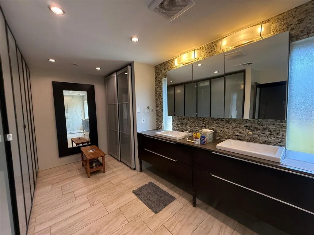 2328 Brennan Drive