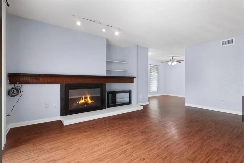 8109 Skillman Street, #2001