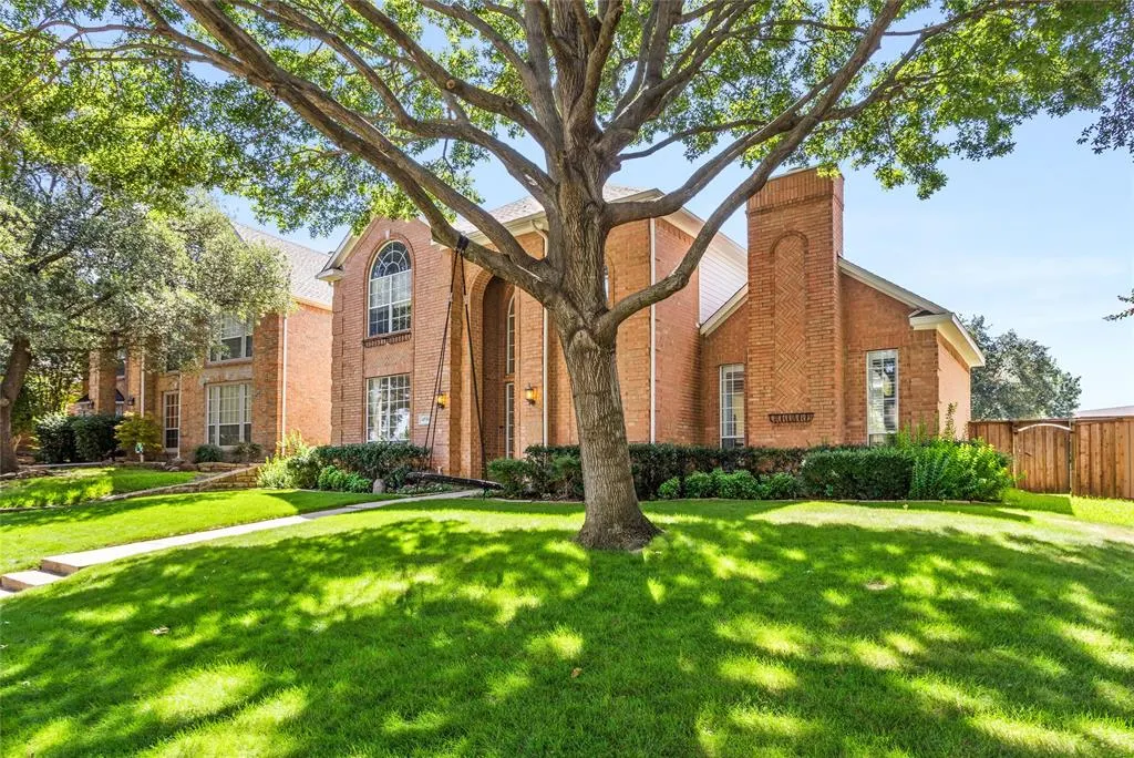 4516 Chesterwood Drive