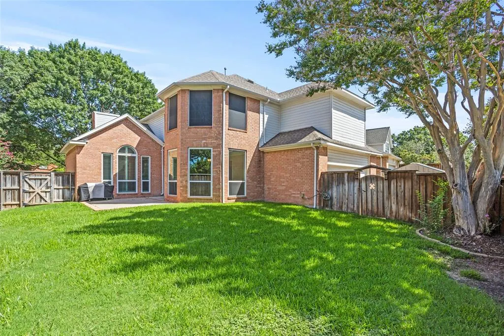 4516 Chesterwood Drive