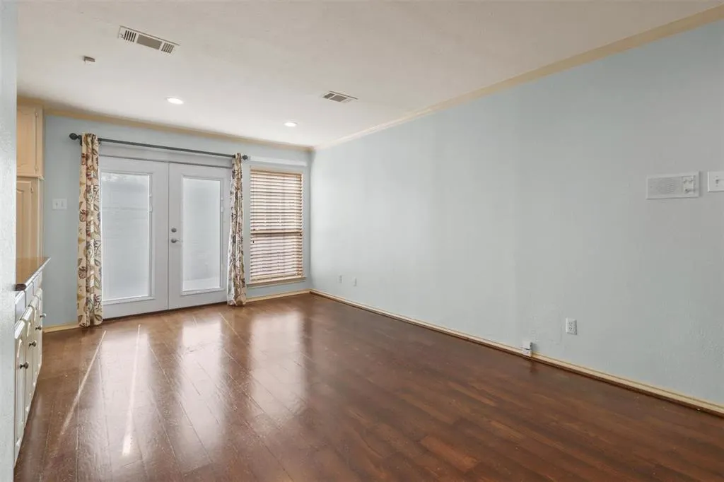 2705 Pinery Lane