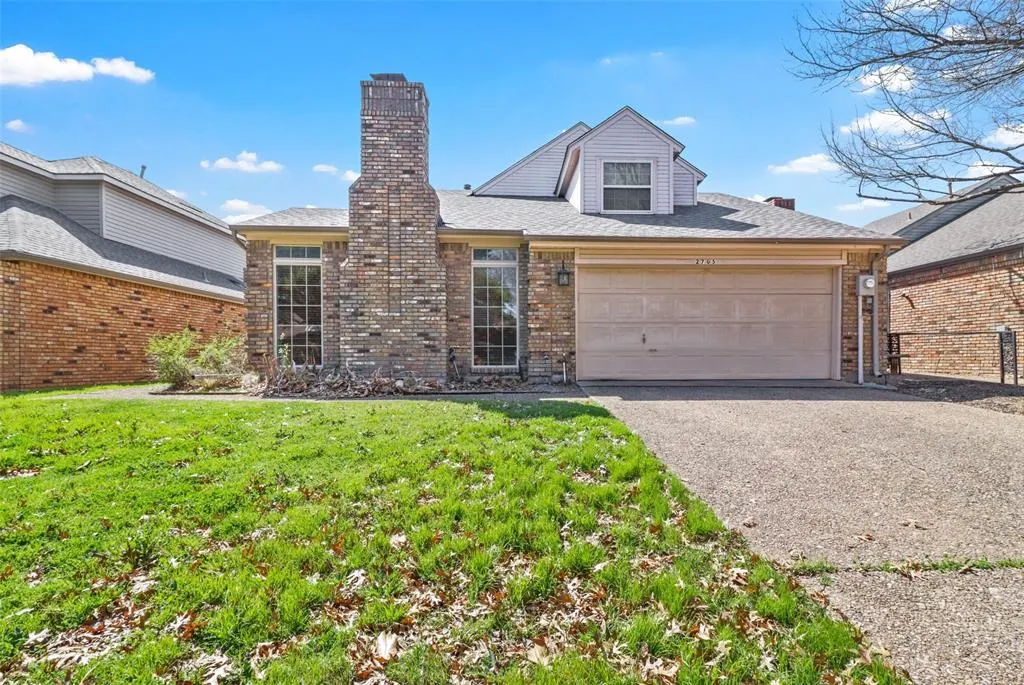 2705 Pinery Lane