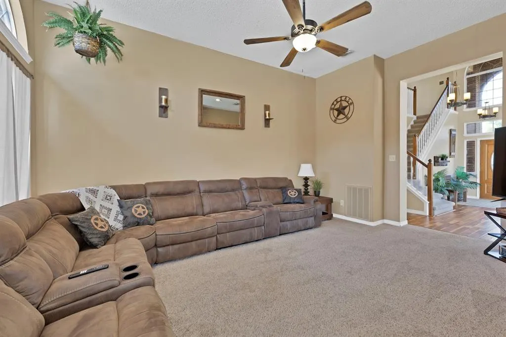 1400 Blackburn Lane