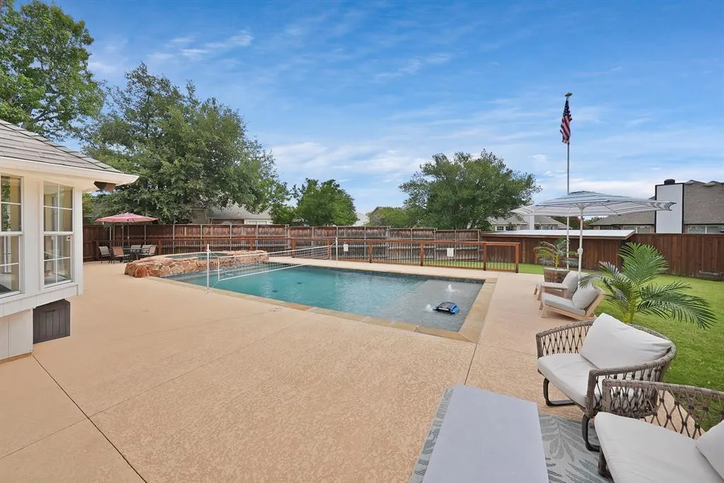 1400 Blackburn Lane