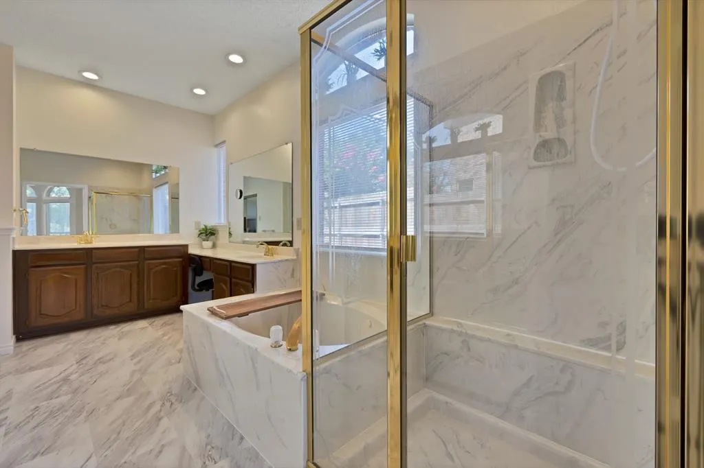 1400 Blackburn Lane