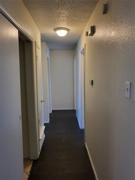 1417 Laura Lane