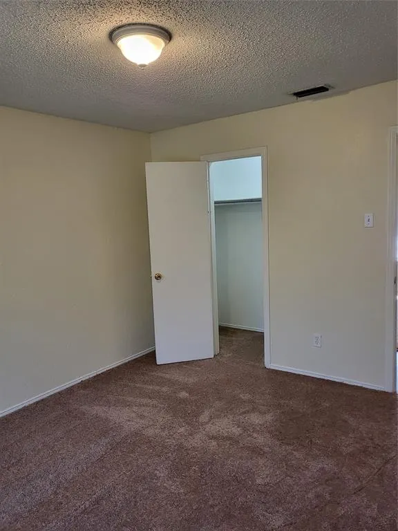 1417 Laura Lane