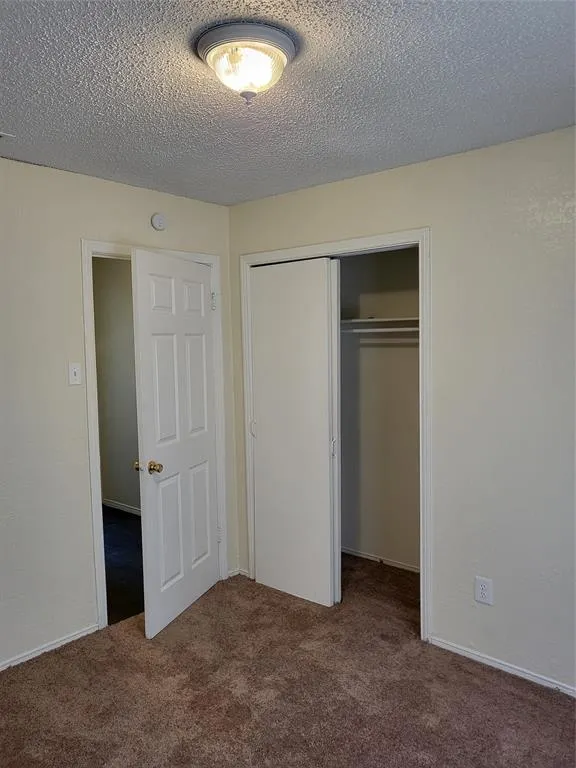 1417 Laura Lane