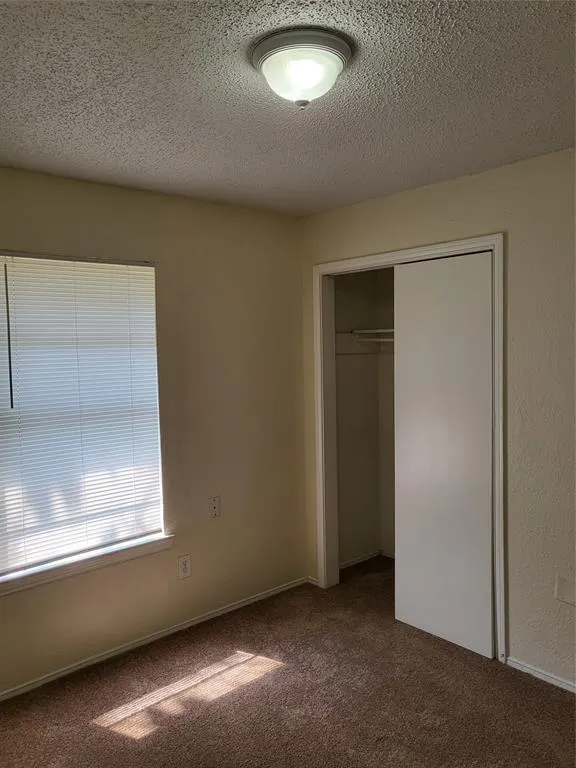 1417 Laura Lane